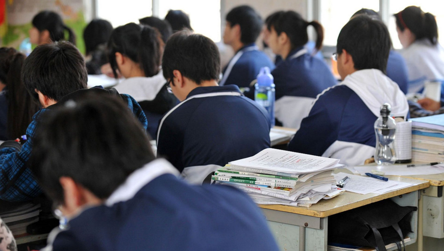 2025新奥历史开奖记录9494000c,雷军体验舞狮,广泛的解释落实支持计划_经典版V2.72